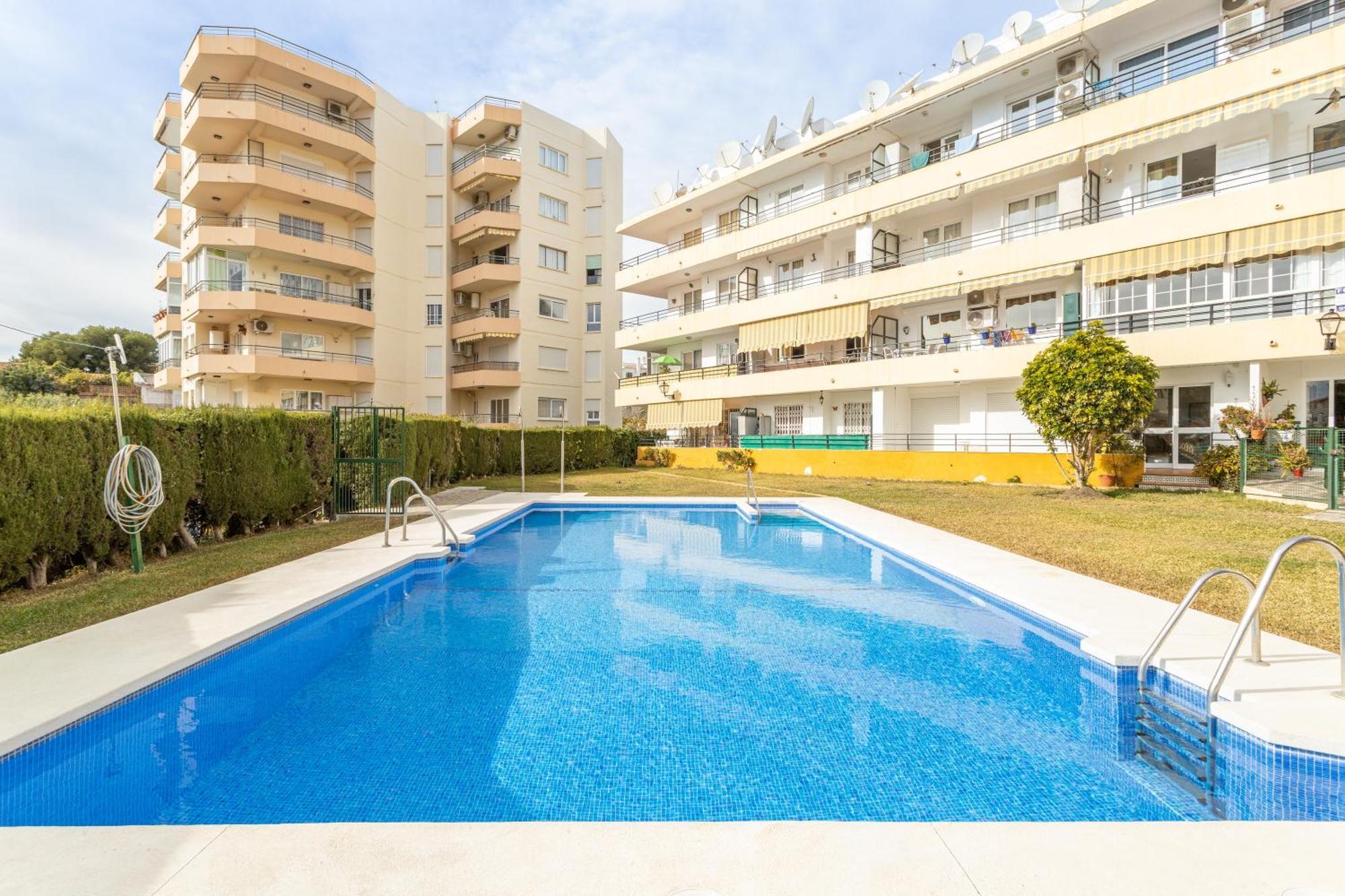Bright And Spacious 2 Bed Apt Nerja Exterior foto